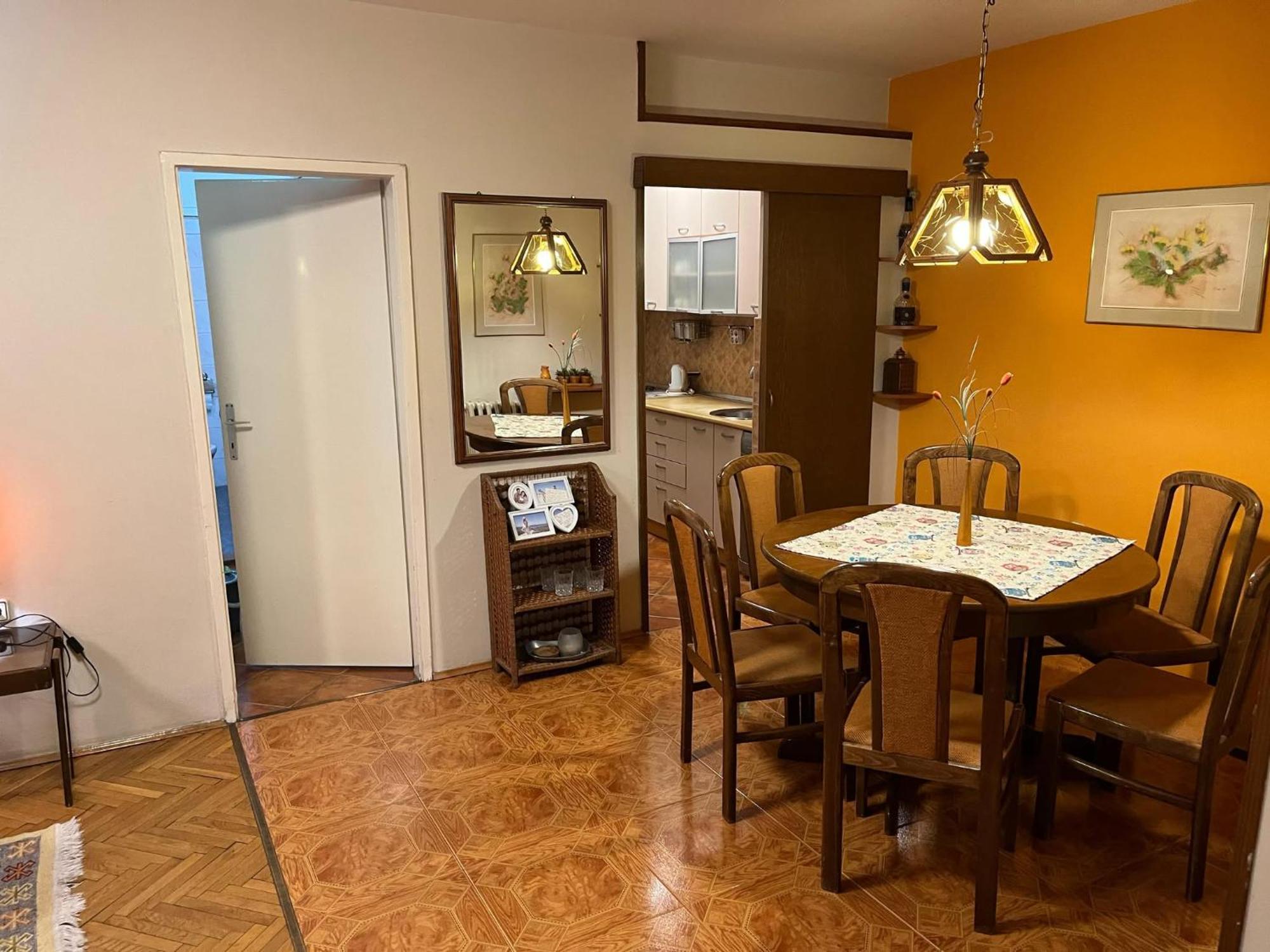 Skopje - center bright apartment Eksteriør bilde